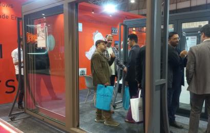 نصب درب وپنجره مدرن ولاکچری