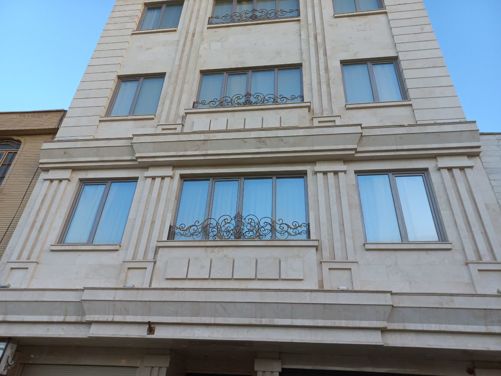 يکتا پنجره قم