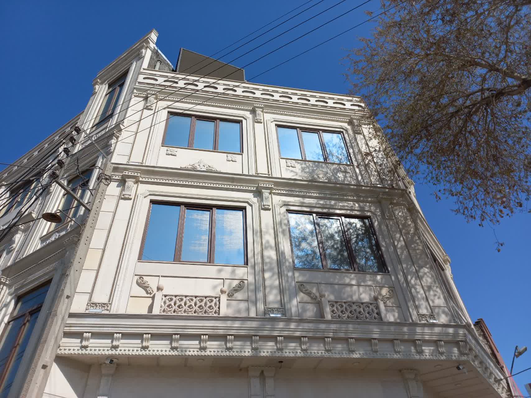 يکتا پنجره قم