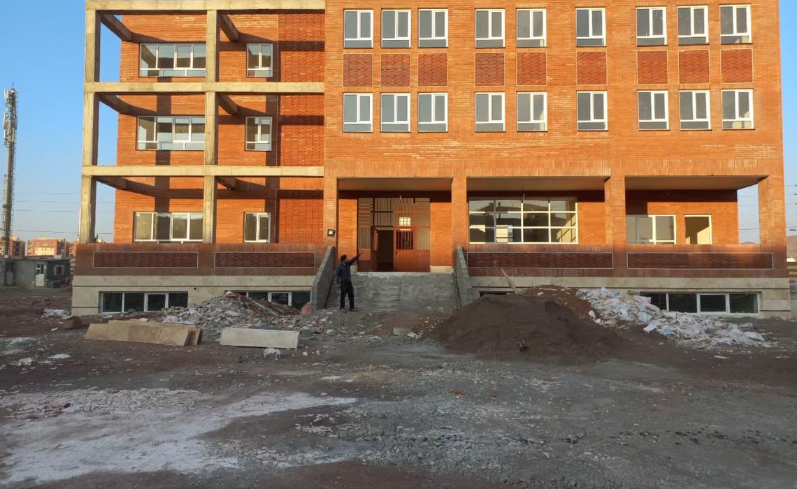 يکتا پنجره قم